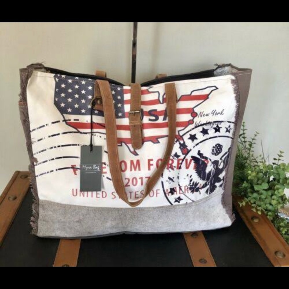 Patriotic USA Myra Weekender Tote Bag